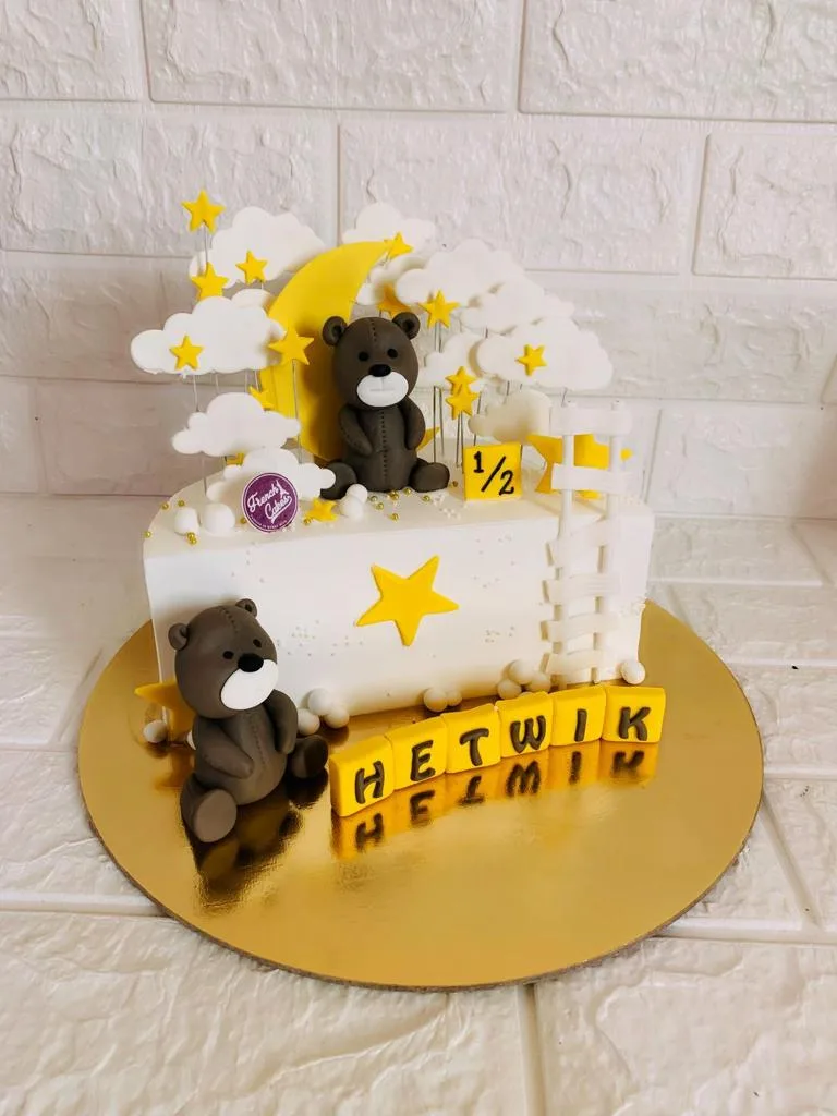 Half Shaped Cake